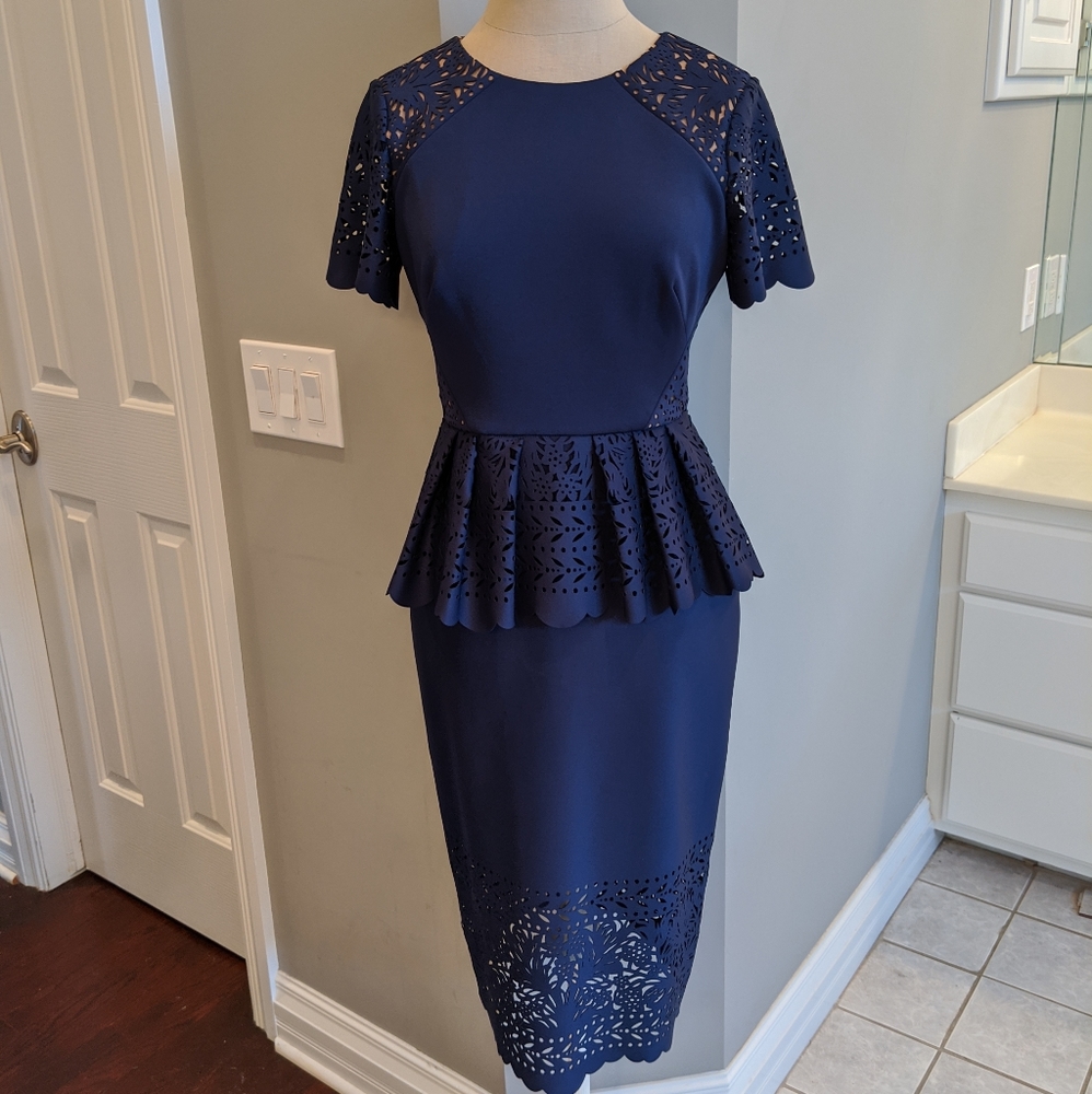 Stunning Marchesa Notte dress NWT